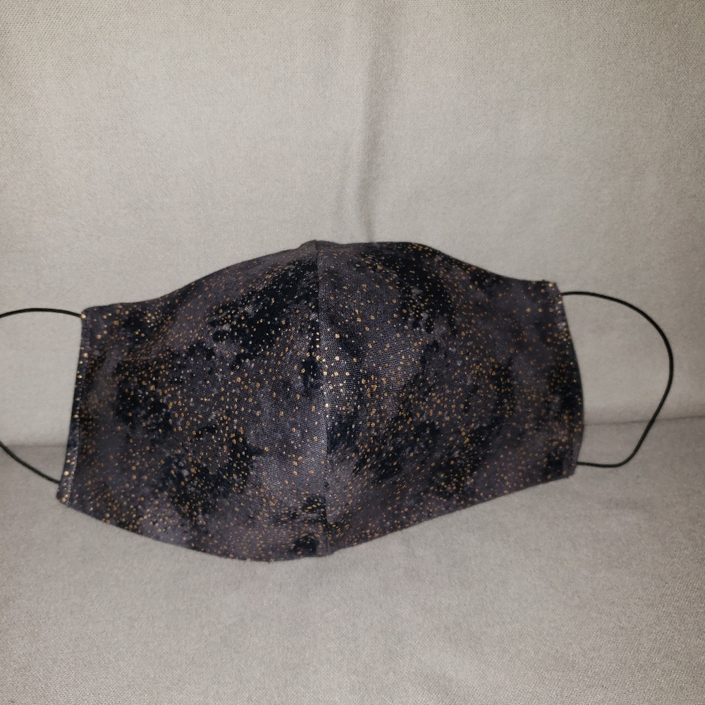 Face Mask - Picture 3 of 4